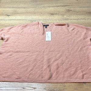 Women’s Eileen Fisher V-neck 100% Merino Wool Oversized Boxy Sweater Size M- NWT